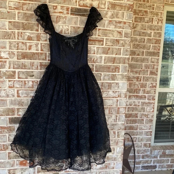 black wood dresser LainTene Farmhouse 6-Drawer Ombre Blue Gown Prom dream dress Size:M.